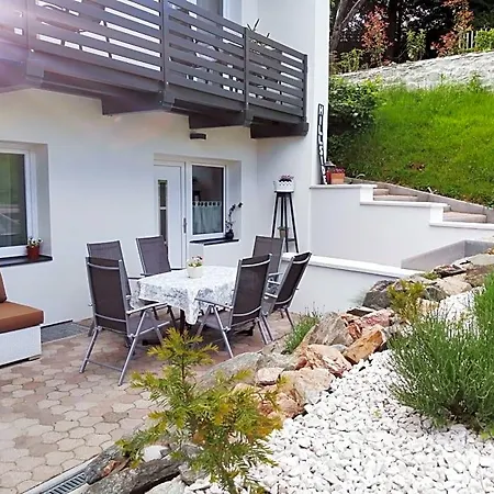 Oda ve Kahvaltı Hillside 3*
